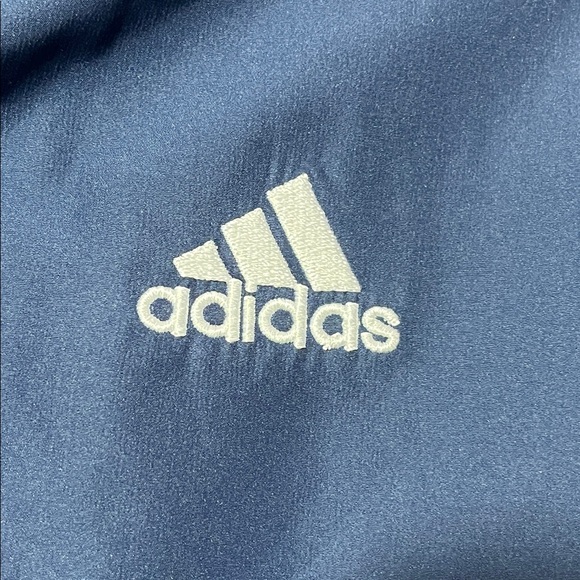 NWT Adidas 2020 Boston Marathon Running Jacket - Red & Blue - Size M - Picture 3 of 13